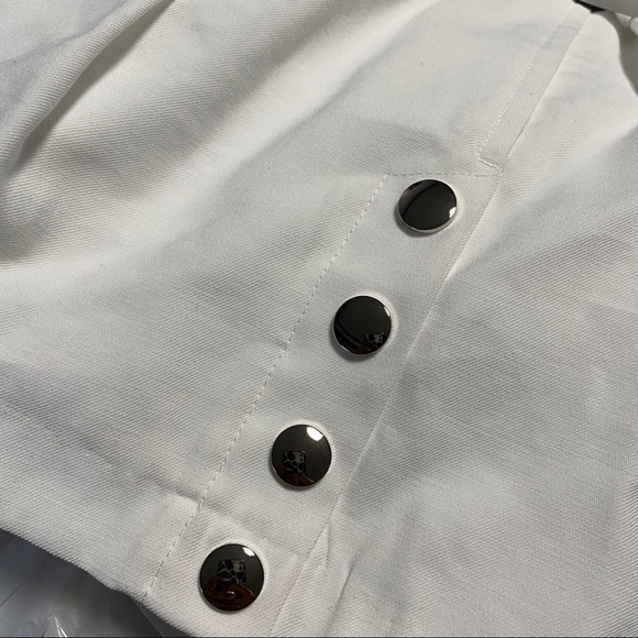 NWT Highwaisted Shorts - Picture 10 of 13